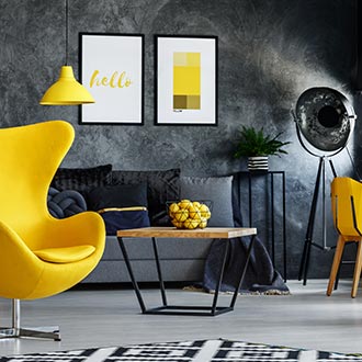 Bilder im skandinavischen Stil Inspiration gelber Sessel mit gelben Accessoires