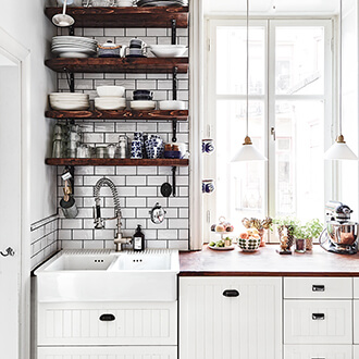 Küche im skandinavischen Stil Inspiration Spüle Geschirr